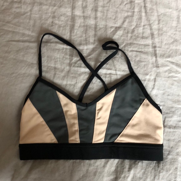 ALO sports bra xs - Picture 1 of 2
